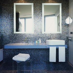 Kamar double deluxe